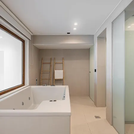 Als - Casa Casa Group *