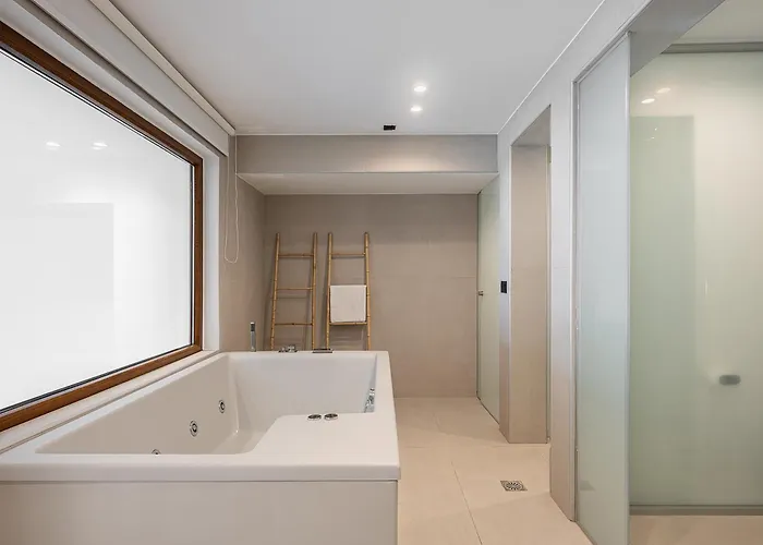 Als - Casa Casa Group *